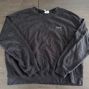 XL Love sweatshirt from H&M